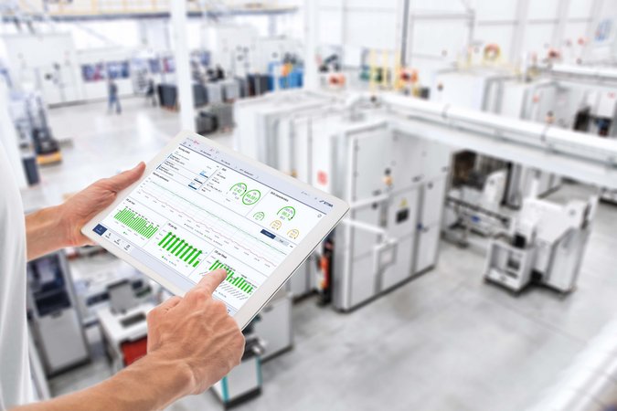 iPad Shopfloor Control Weißes Thema Produktionsansicht