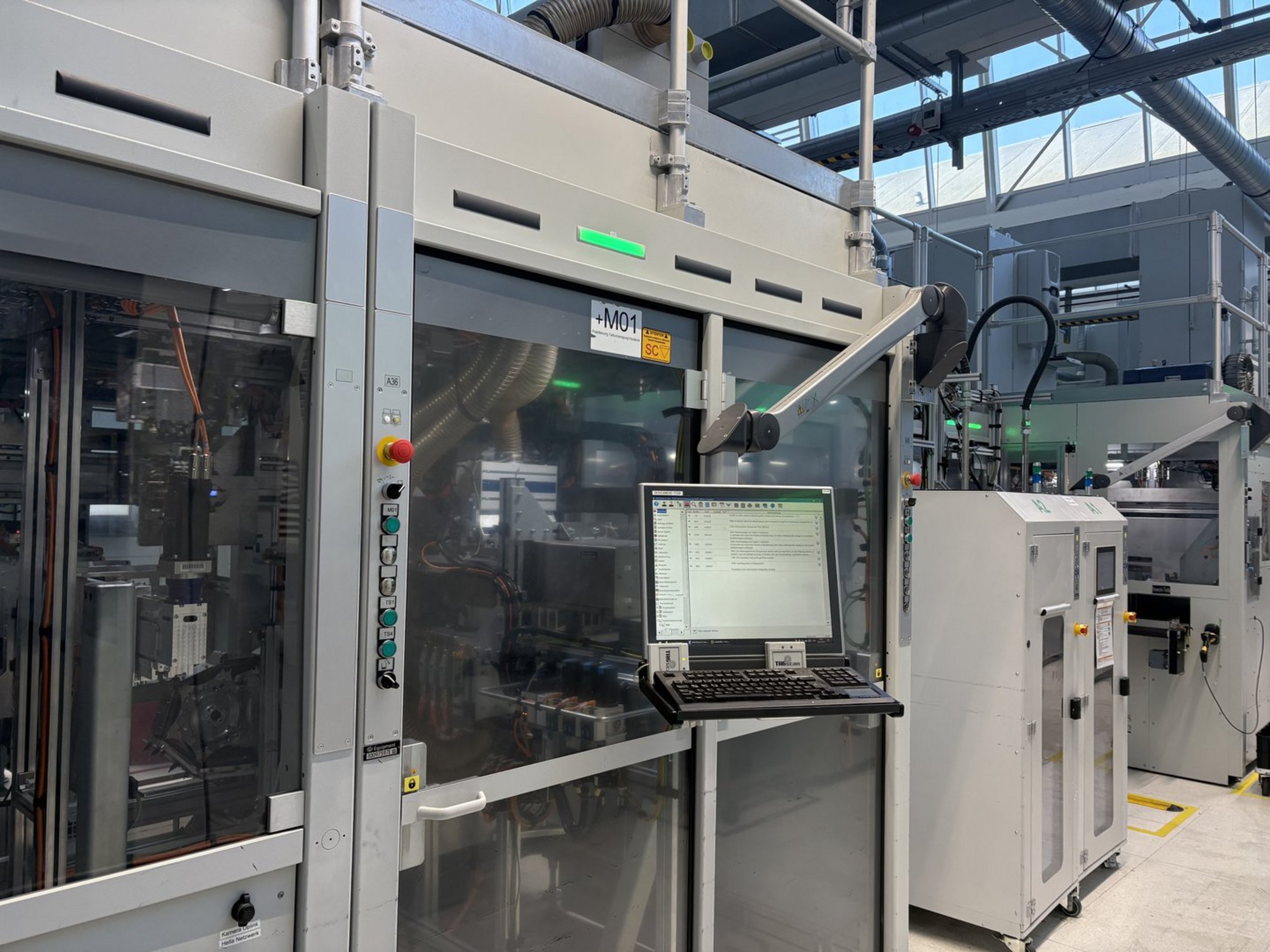 FORVIA HELLA’s production with STIWA Shopfloor Software