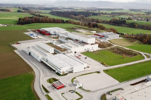 Manufacturing: Innovative Solutions from Idea to Serial Prod.